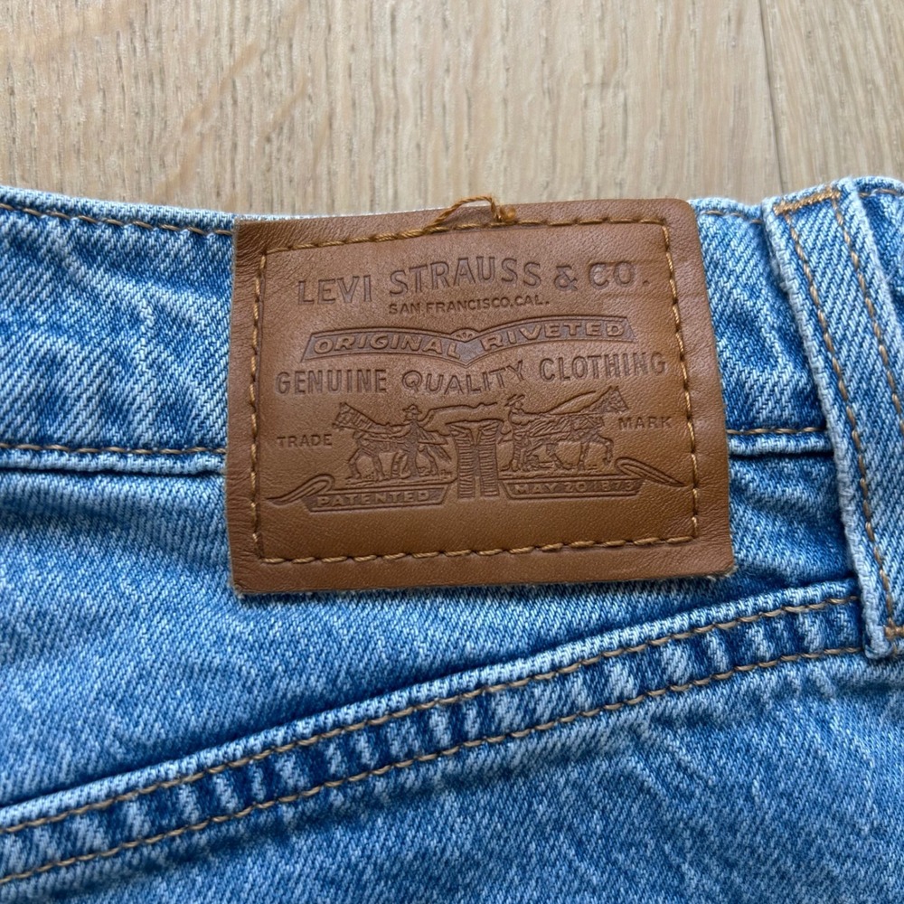 Levi's Ribcage Bell Jeans 27x32 Blue High Rise Flare Leg Denim Hippie Boho Retro - Picture 5 of 12